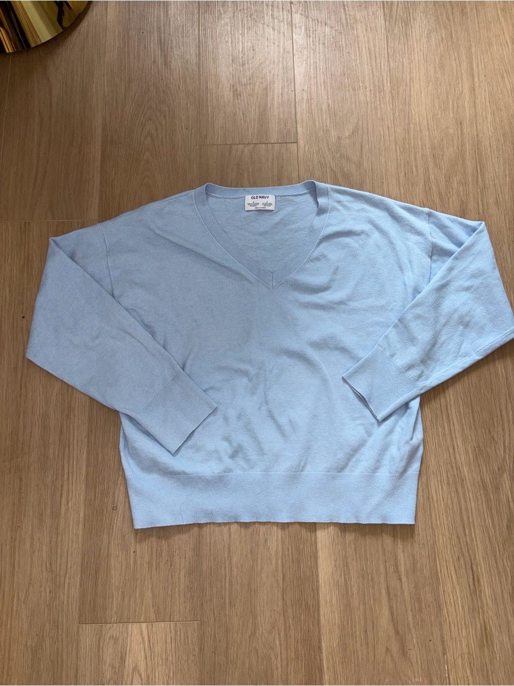 Old Navy Light Blue V-Neck Pullover Sweater